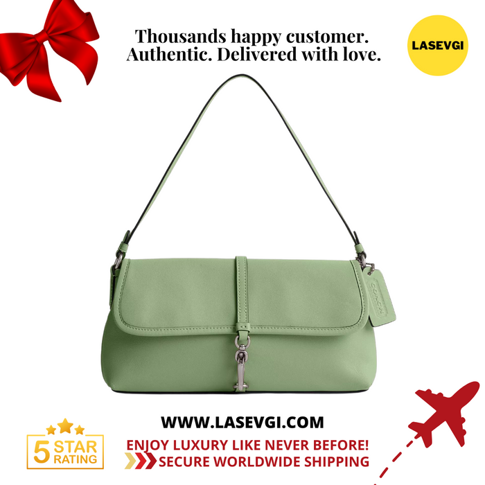 COACH Hamptons in Pale Pistachio - CP132