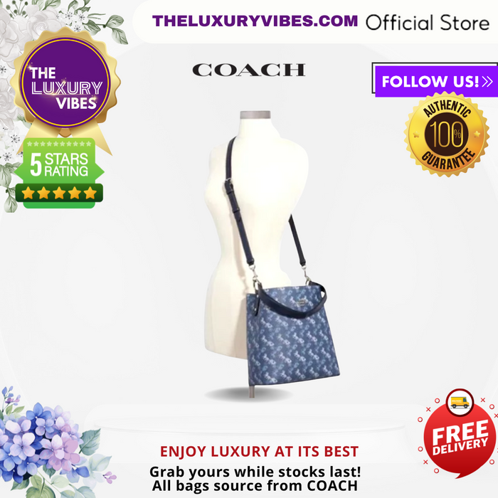 COACH Town Bucket Bag Horse and carriage print in Navy