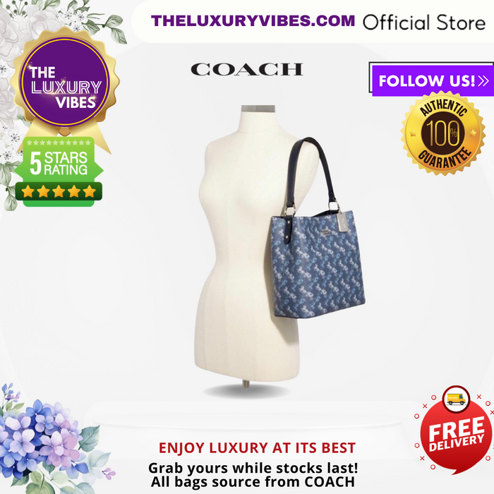 COACH Town Bucket Bag Horse and carriage print in Navy