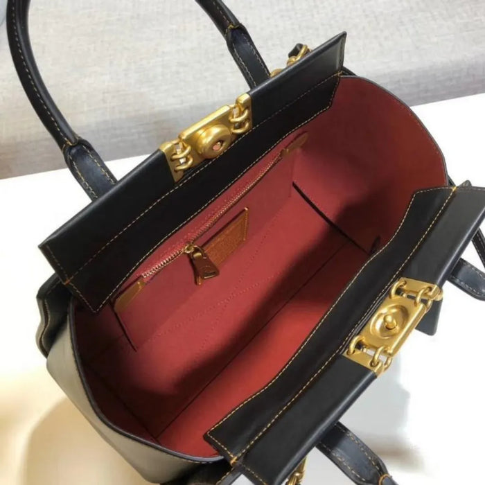 Coach troupe carryall in signature canvas hotsell